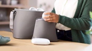 Eureka-Breastpump-Range_CO_FIM_10_SCF396_31_Insulated_pouch_for_on-the-go_ease_RGB_16x9_GLB-M_V0